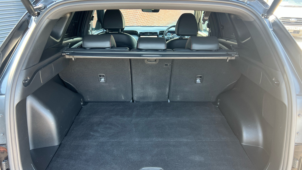 Hyundai Tucson Ultimate Brown #38