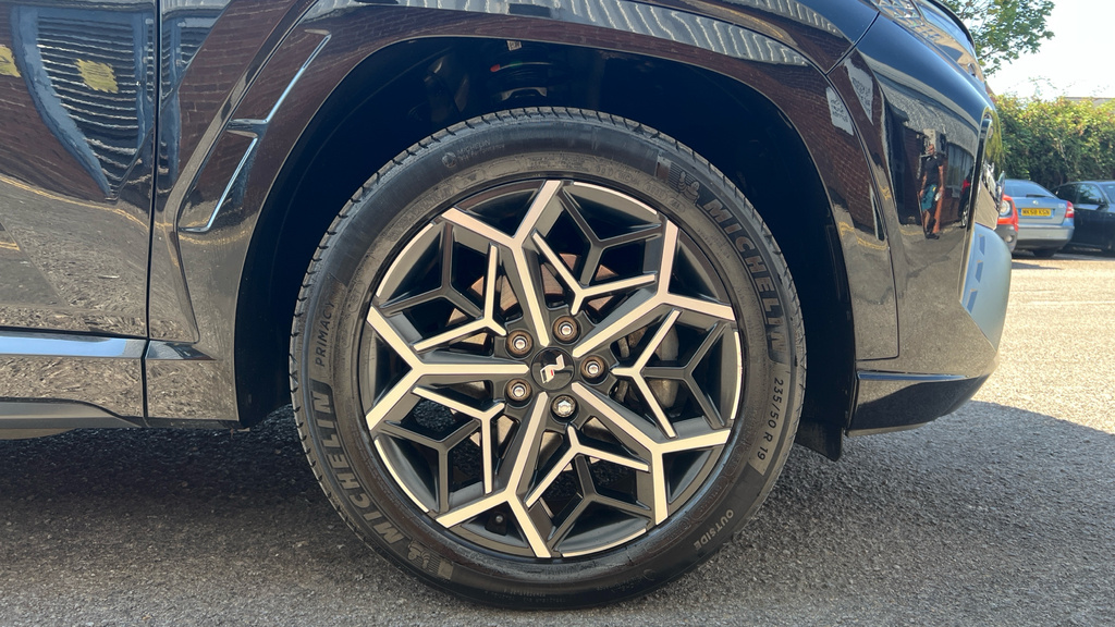 Hyundai Tucson Ultimate Brown #43