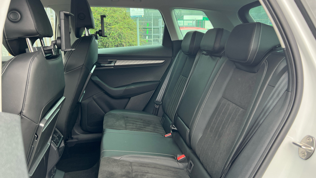 Skoda Karoq Se L Grey #25