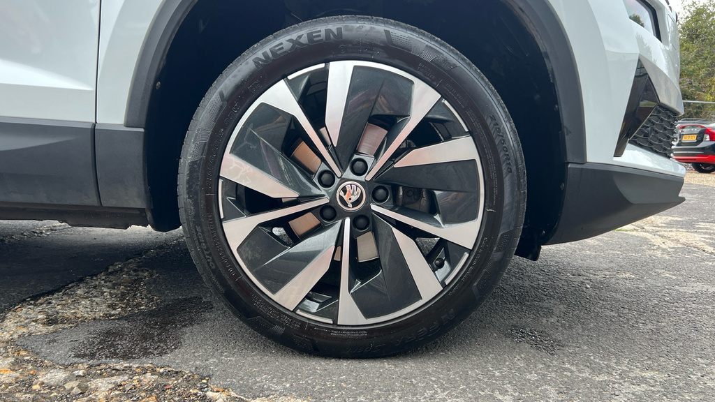 Skoda Karoq Se L Grey #31