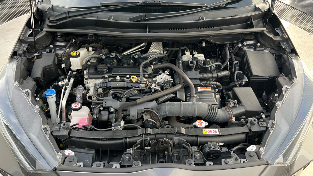 Toyota Yaris 1.6 Awd Circuit Pack Black #16