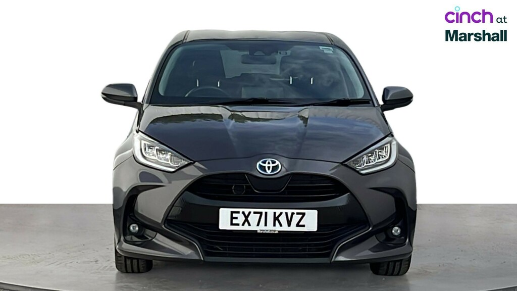 Toyota Yaris 1.6 Awd Circuit Pack Black #8