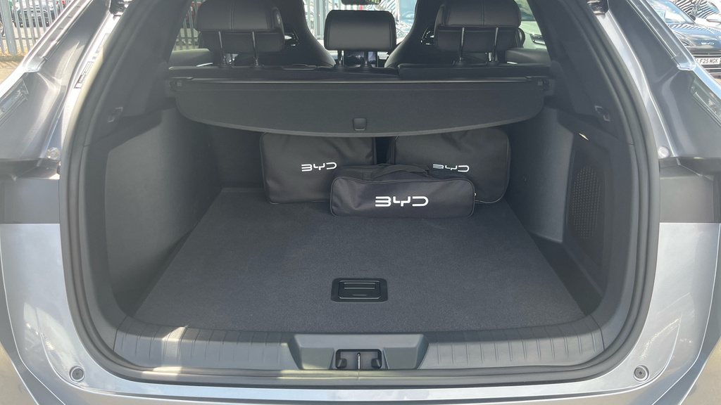 Byd Seal U 1.5 Dm-i Comfort Grey #18