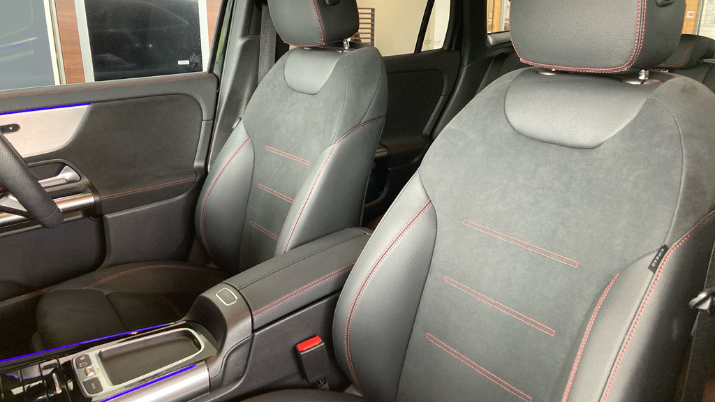 Mercedes-Benz GLA Class Suv Black #21