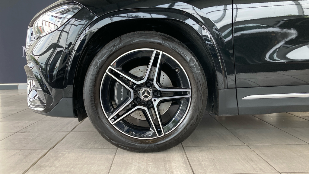 Mercedes-Benz GLA Class Suv Black #17