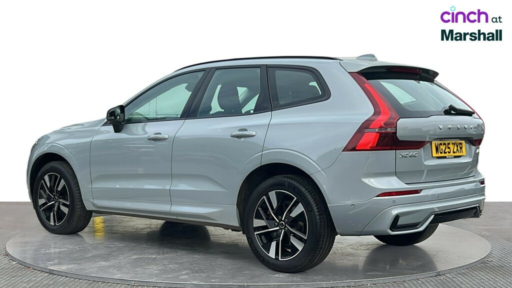 Volvo XC60 B5 P Awd Plus Pro Dark Blue #5