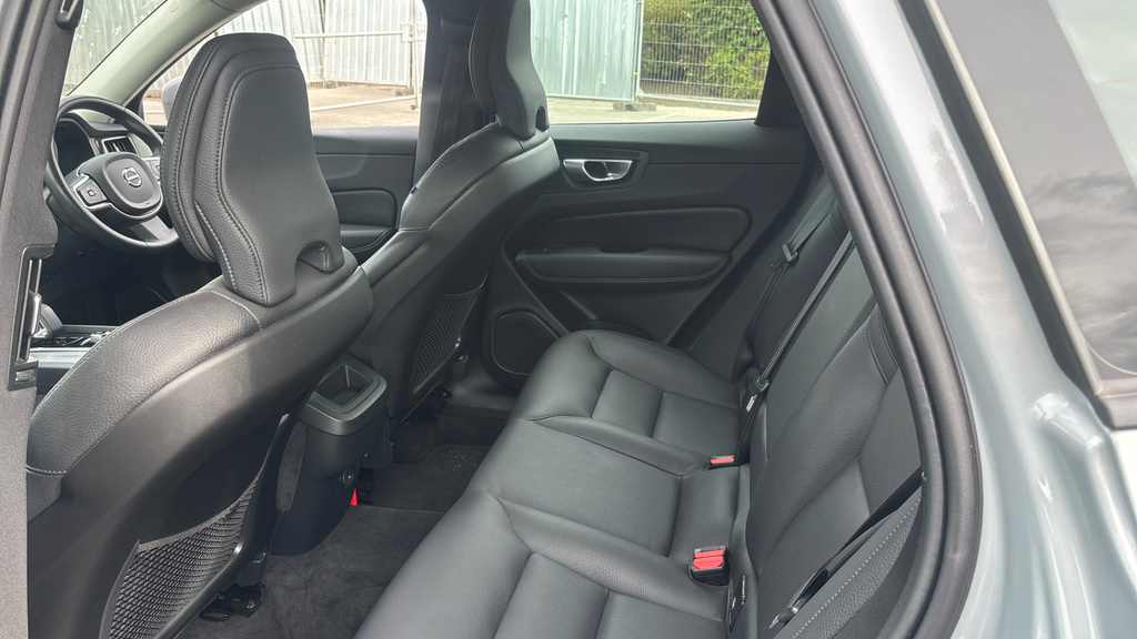 Volvo XC60 B4d Plus Dark Awd Mhev Silver #14