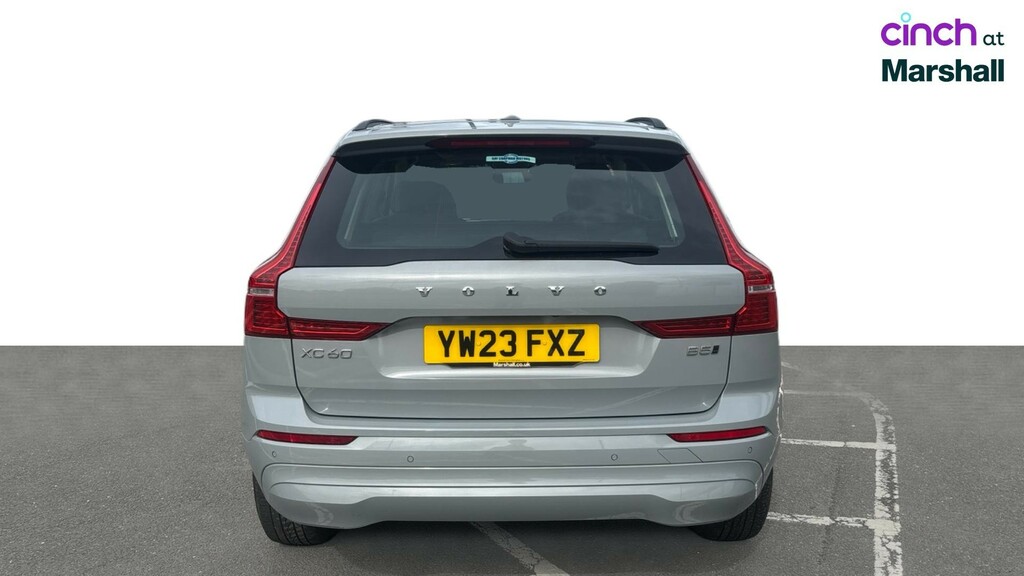 Volvo XC60 B4d Plus Dark Awd Mhev Silver #4