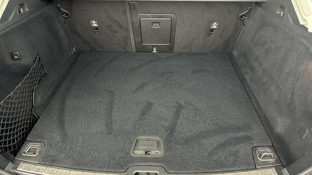 Volvo XC60 B5 Ultimate Dark Grey #26