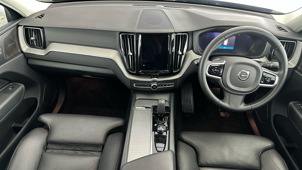Volvo XC60 B5 Ultimate Dark Grey #15