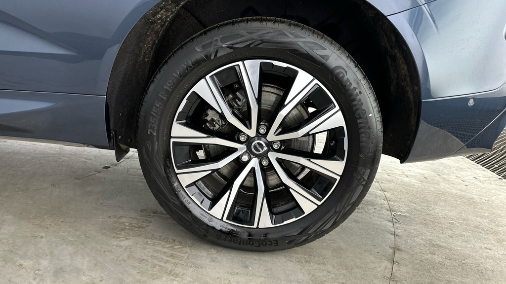 Volvo XC60 B5 Ultimate Dark Grey #29