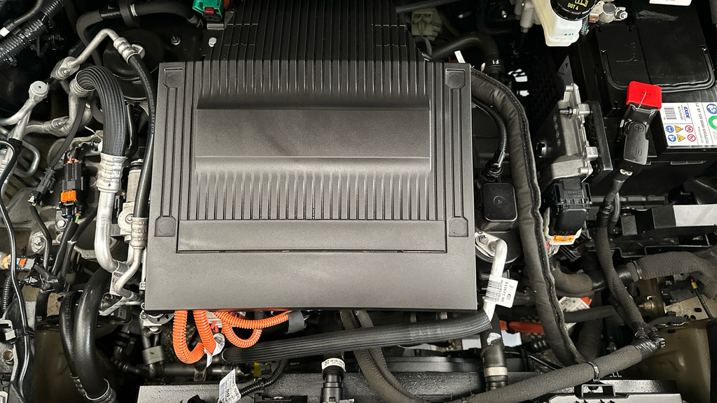 Peugeot e-2008 Gt Grey #21