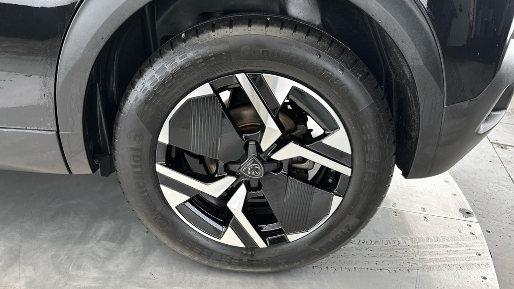 Peugeot e-2008 Gt Grey #23