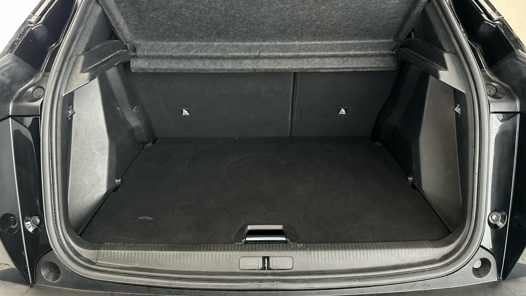 Peugeot e-2008 Gt Grey #20