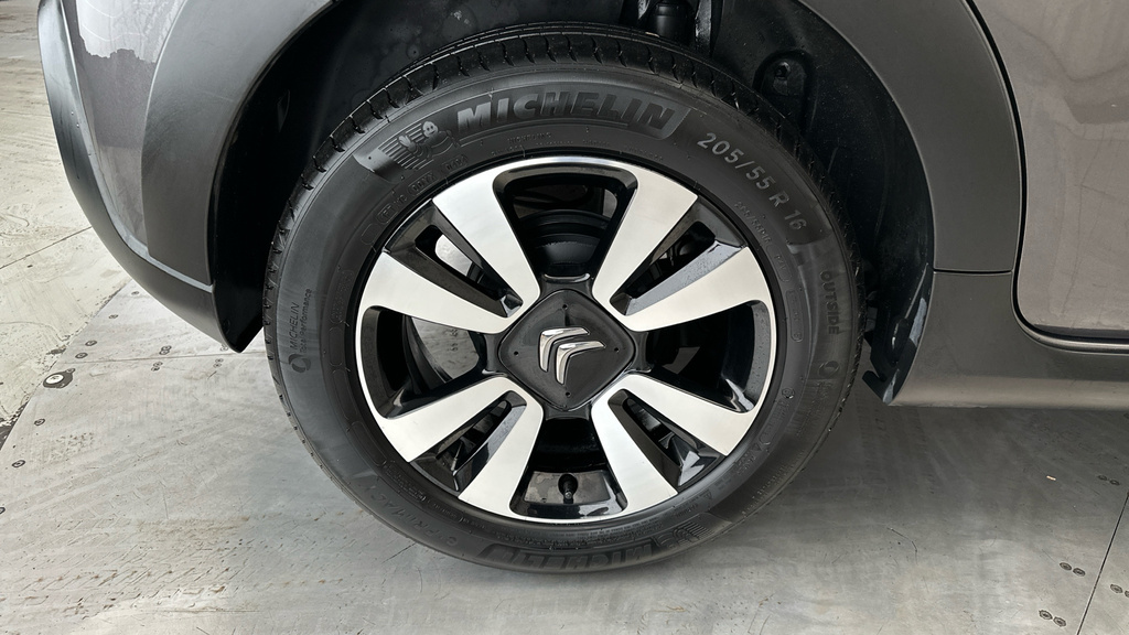 Citroen C3 1.2 Puretech Max Hatchback Eat6 Grey #24