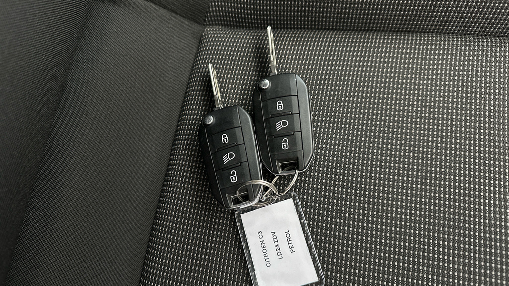 Citroen C3 1.2 Puretech Max Hatchback Eat6 Grey #27
