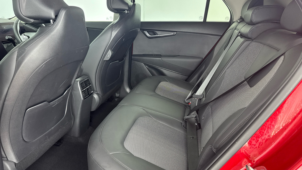 Kia e-Niro 150Kw 3 65Kwh Grey #14