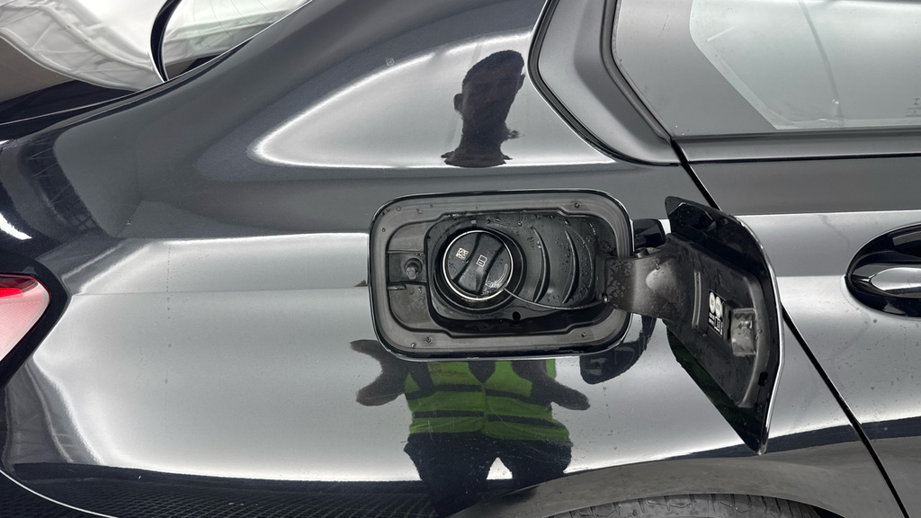 BMW 3 Series 330E M Sport Step Pro Pack White #21
