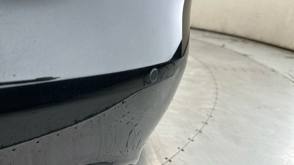 Jaguar XE R-sport Silver #4