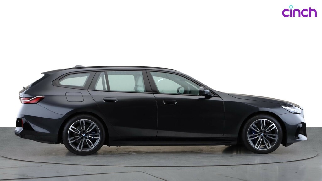 BMW i5 M Sport Black #2