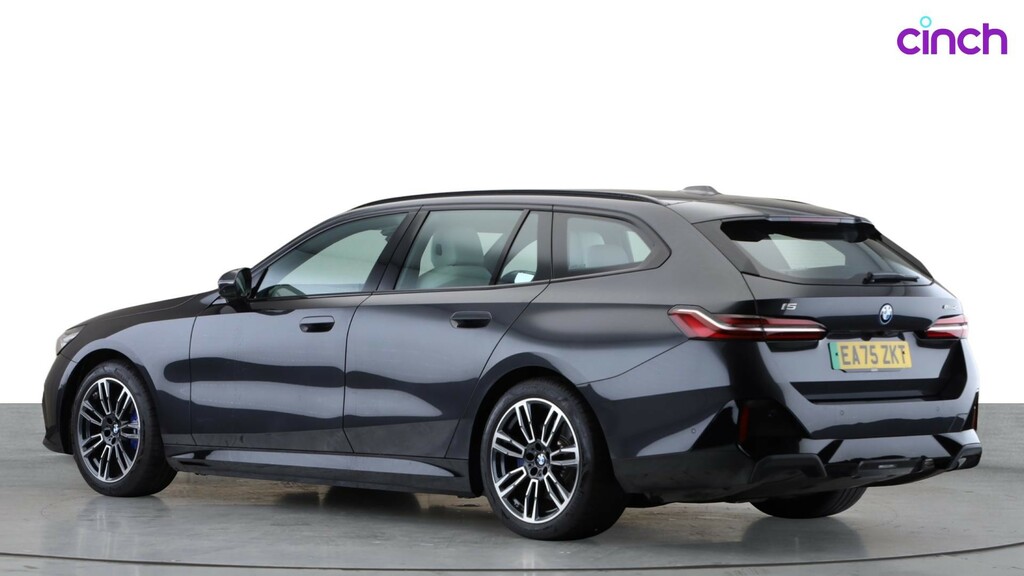 BMW i5 M Sport Black #7