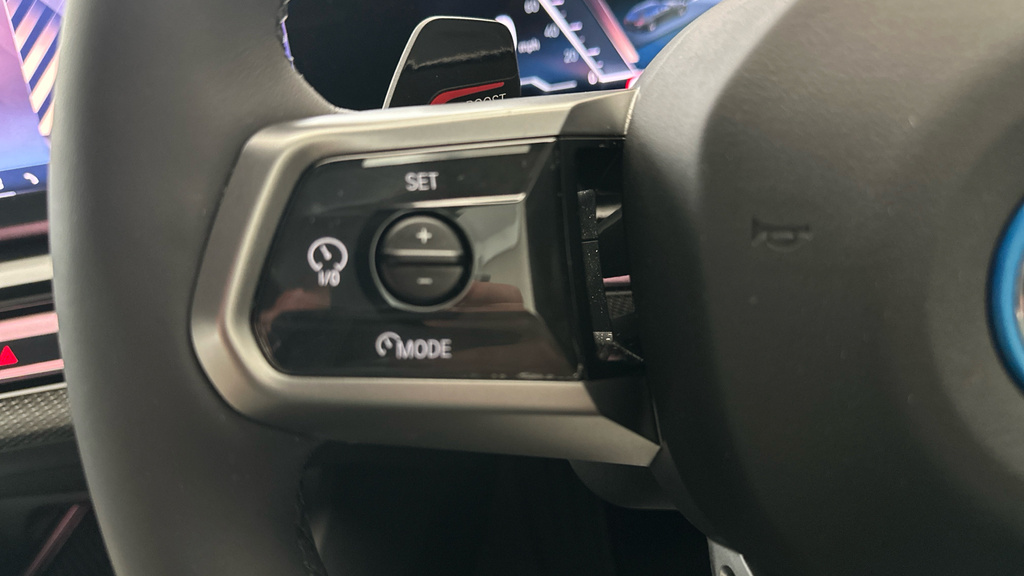 BMW i5 M Sport Black #15
