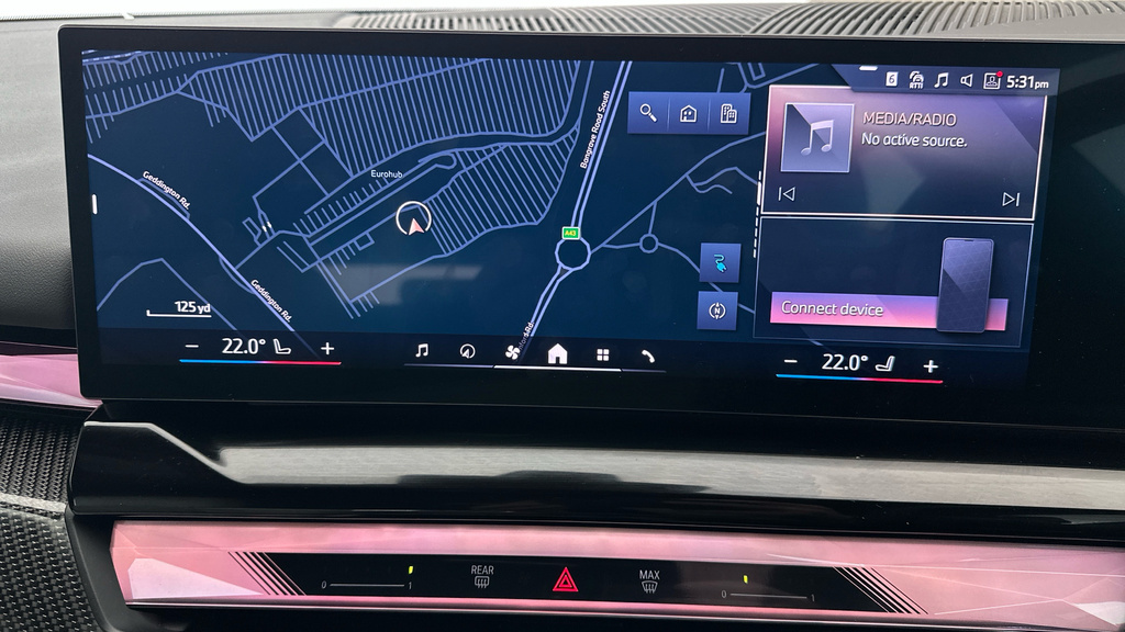 BMW i5 M Sport Black #17