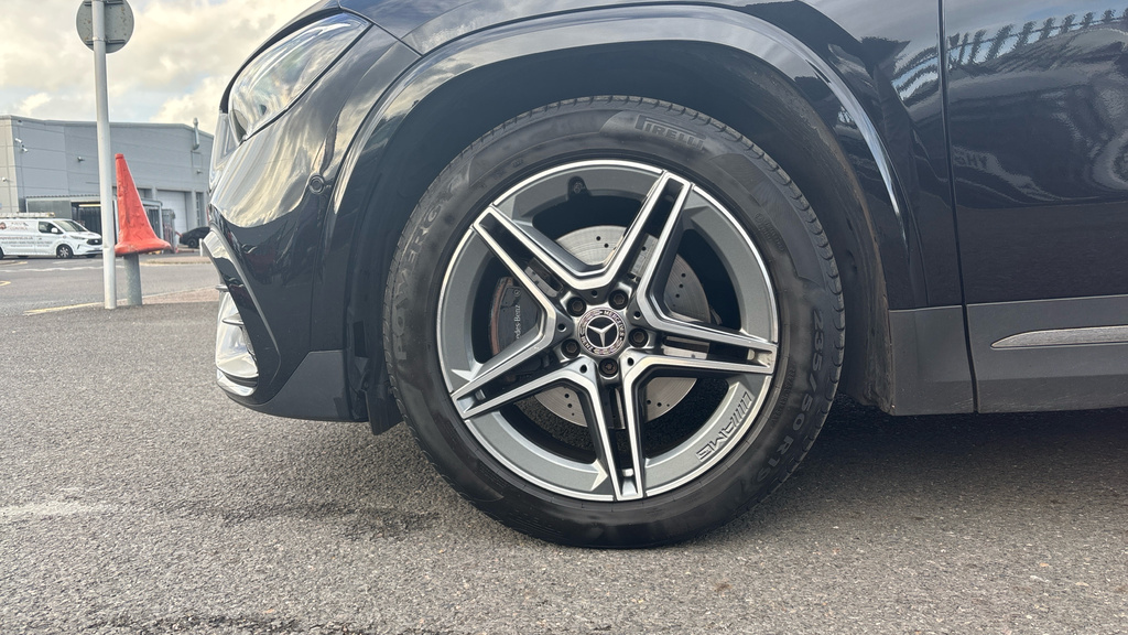 Mercedes-Benz GLA Class Gla 200 Amg Line Executive Grey #17
