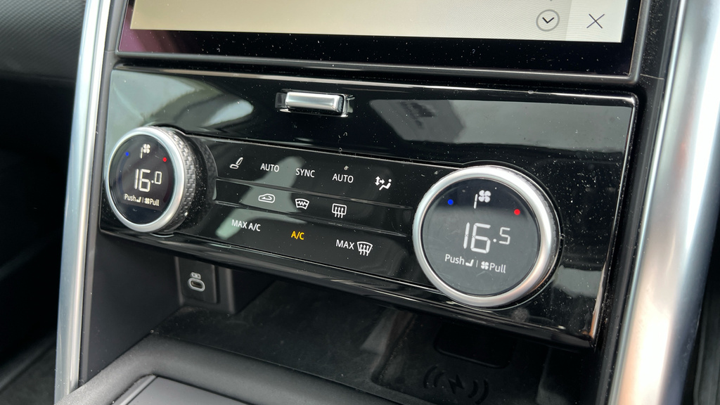 Land Rover Discovery R-dynamic Hse Black #50
