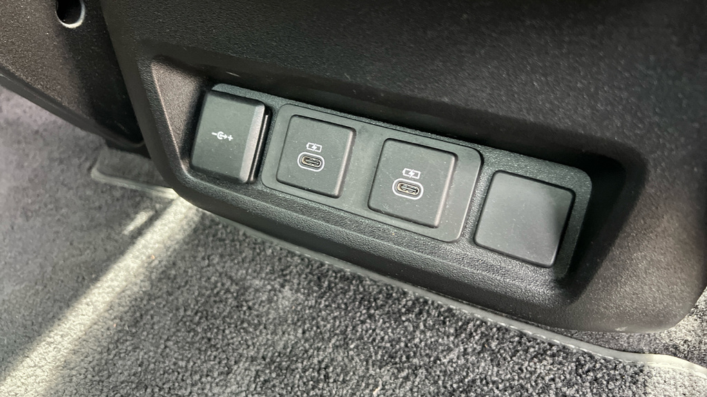 Land Rover Discovery R-dynamic Hse Black #56