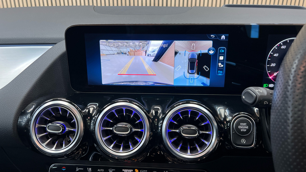 Mercedes-Benz GLA Class Gla 200 Amg Line Executive Black #13