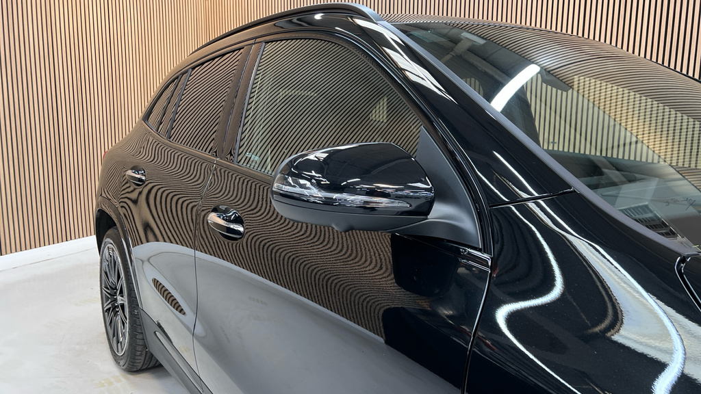 Mercedes-Benz GLA Class Gla 200 Amg Line Executive Black #34