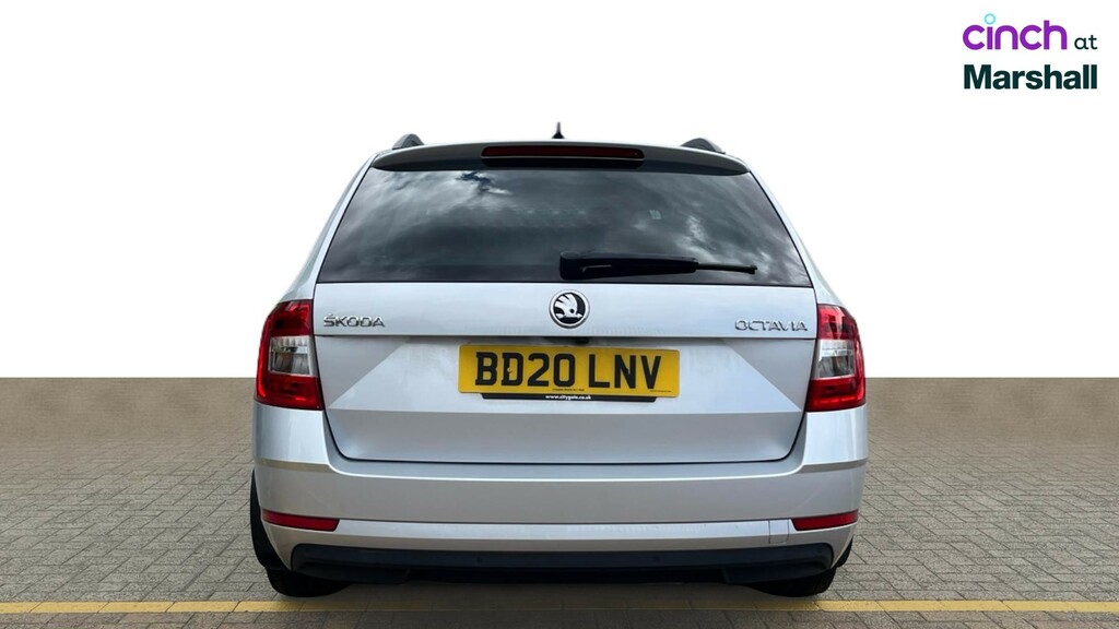 Skoda Octavia 1.5 Tsi Act Se Technology Grey #4