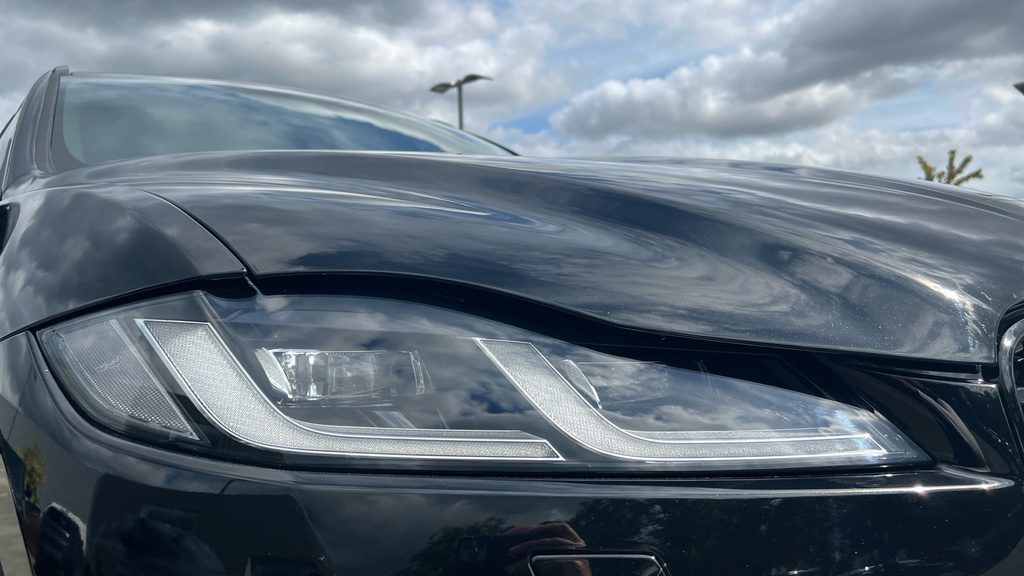 Jaguar F-Pace 5.0 V8 575 Svr Edition Awd White #14