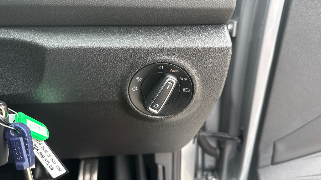 Volkswagen T-Roc Black Edition Plus Silver #31