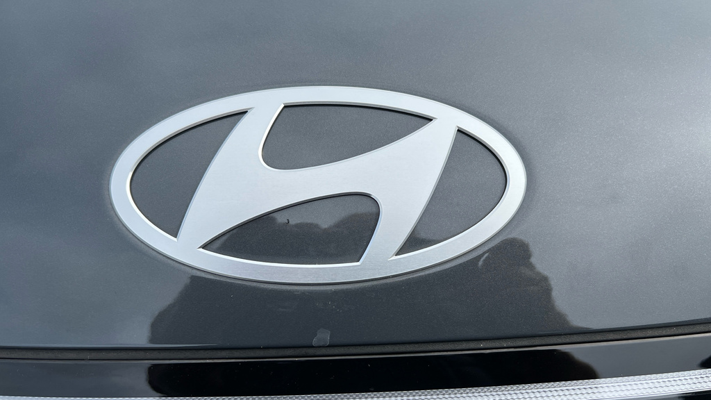 Hyundai Kona Ultimate Black #36