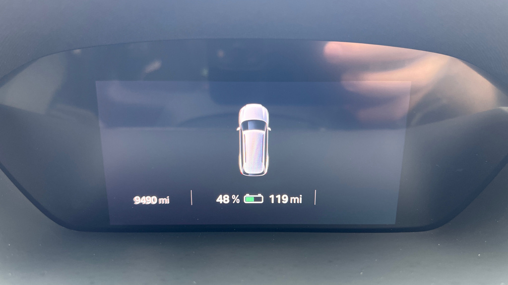 Skoda ENYAQ Edition White #22