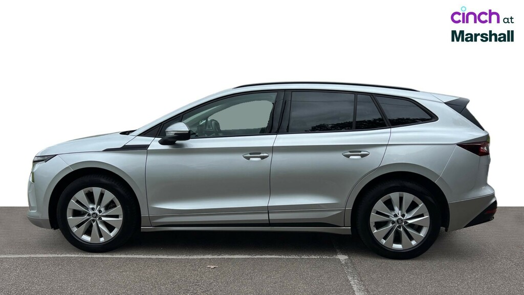 Skoda ENYAQ Edition White #8