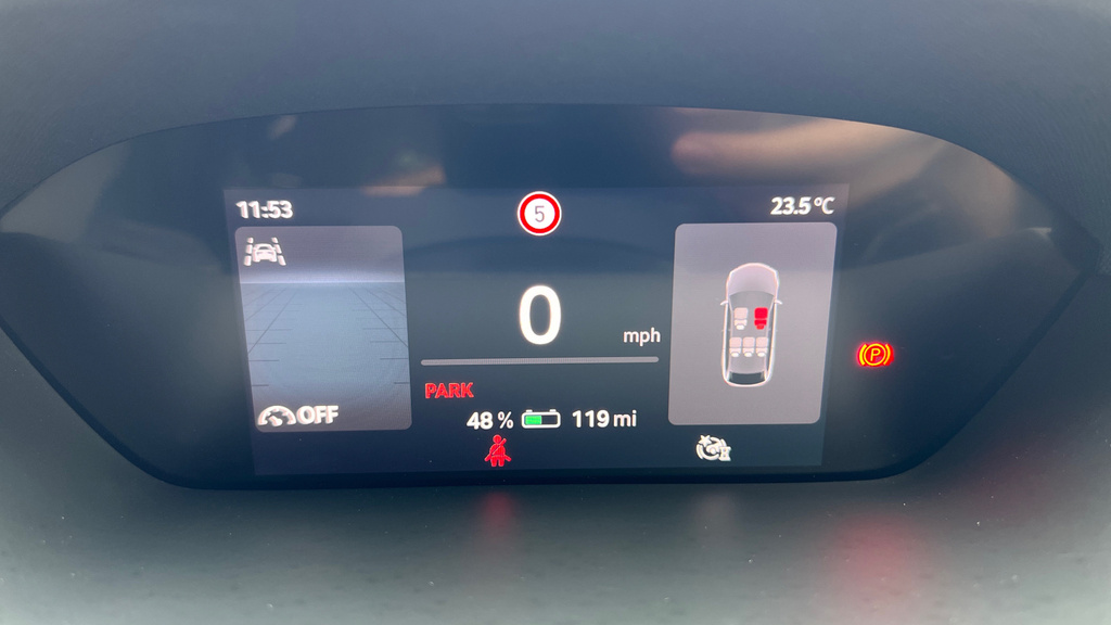 Skoda ENYAQ Edition White #17