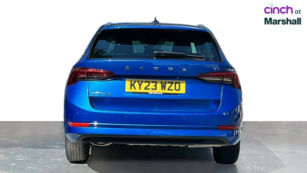 Skoda Octavia 1.0 Tsi Se Black #4