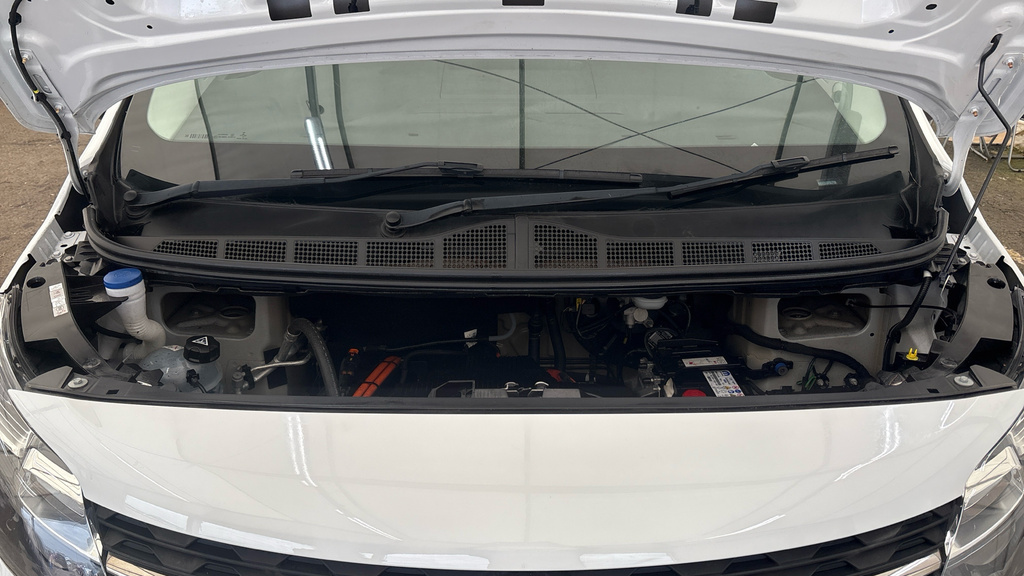 Vauxhall Vivaro 3100 2.0D 145Ps Pro H1 Van #18