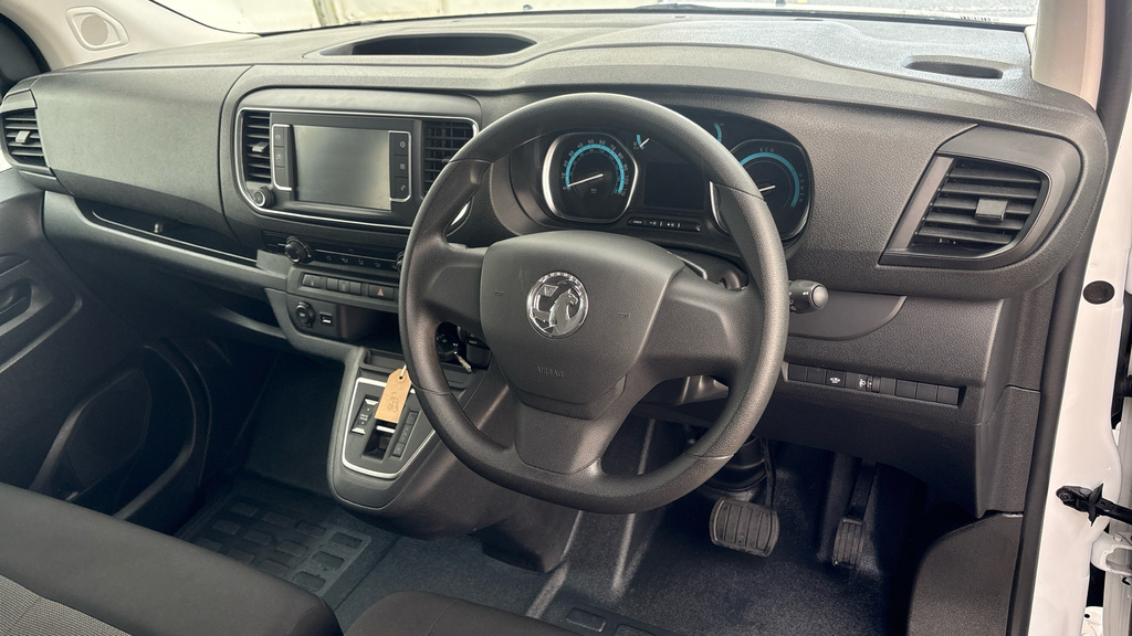 Vauxhall Vivaro 3100 2.0D 145Ps Pro H1 Van #9
