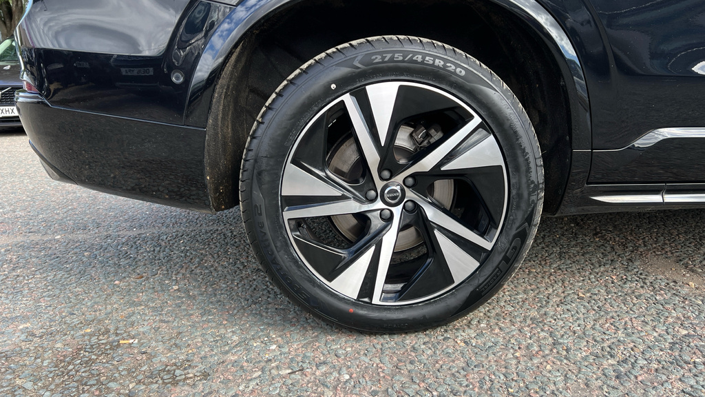 Volvo XC90 B5 P Awd Plus Dark Silver #19