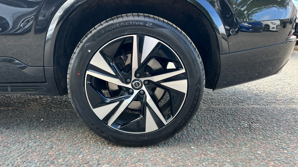 Volvo XC90 B5 P Awd Plus Dark Silver #21