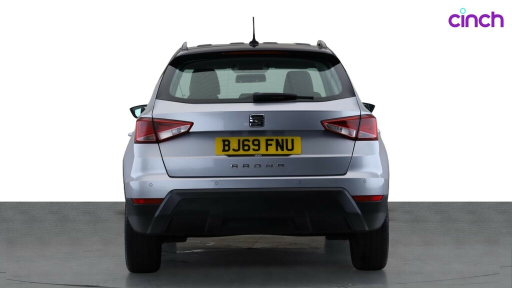 Seat Arona 1.0 Tsi Se Technology Ez 2019 White #4