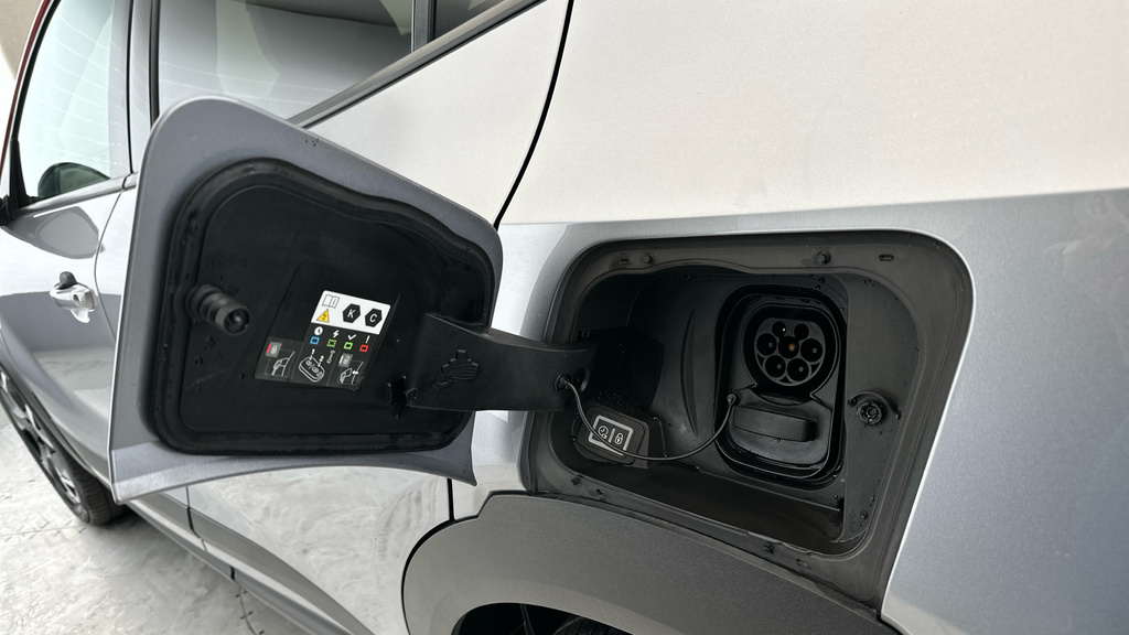 Vauxhall Mokka Elite Premium Black #26