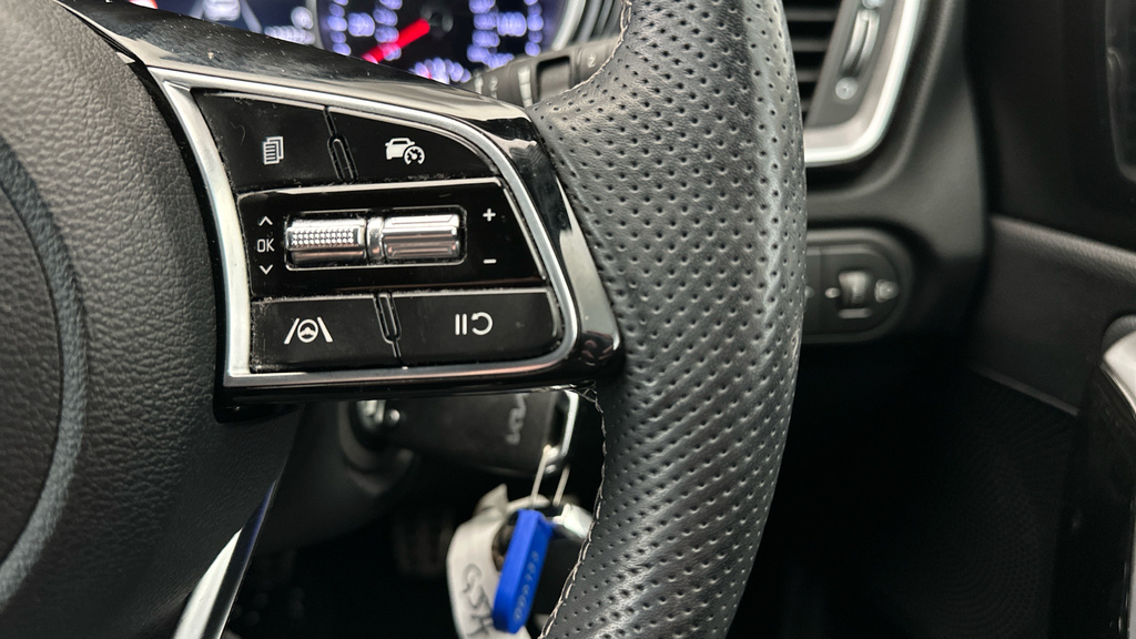 Kia Xceed 1.5 T-gdi Dct Gt-line Silver #18