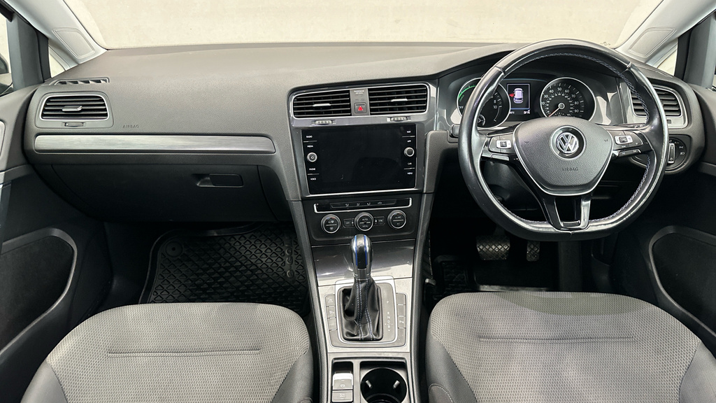 Volkswagen e-Golf Hatchback 35.8Kwh E-golf 136Ps Winter Grey #15