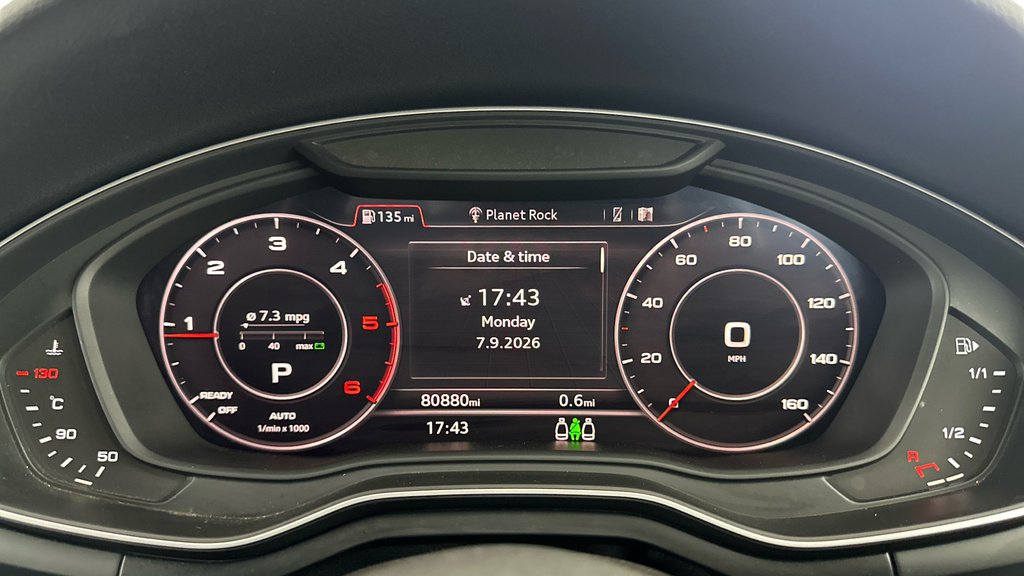 Audi A4 Avant 2.0 Tfsi 35 Black Edition Black #26