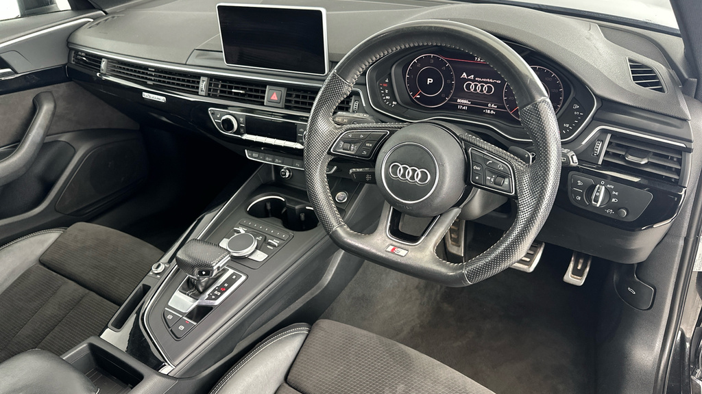 Audi A4 Avant 2.0 Tfsi 35 Black Edition Black #9